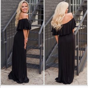 Dresses - $25 1 day sale! Black off the shoulder maxi dress Dresses - $25 1 day sale! Black off the shoulder maxi dress